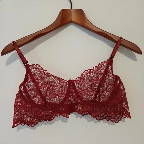 Other - Women's Underwire Unlined Bra Non-Padded Lace Size Large Maroon